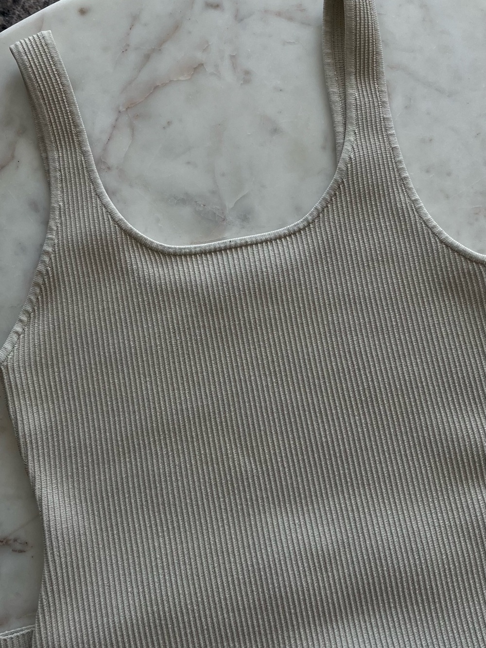 Aritzia Babaton Women’s Sculpt Knit Squareneck Mini Dress - Picture 4 of 4